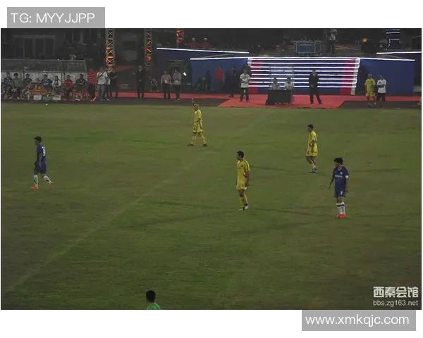 汇聚绿茵传奇风采打造震撼视觉的足球球星壁纸拼图盛宴